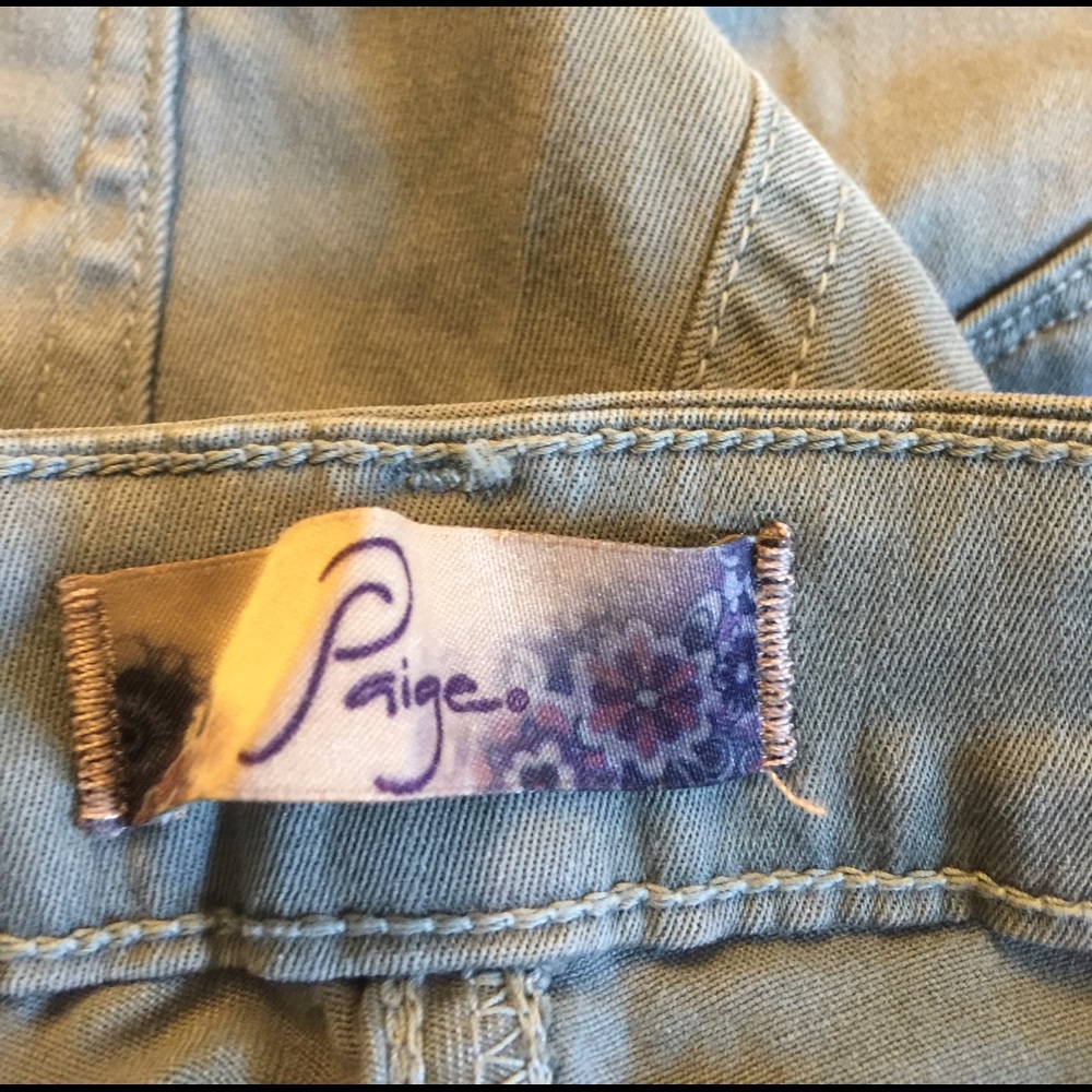 PAIGE Roxie Capri - Picture 6 of 7